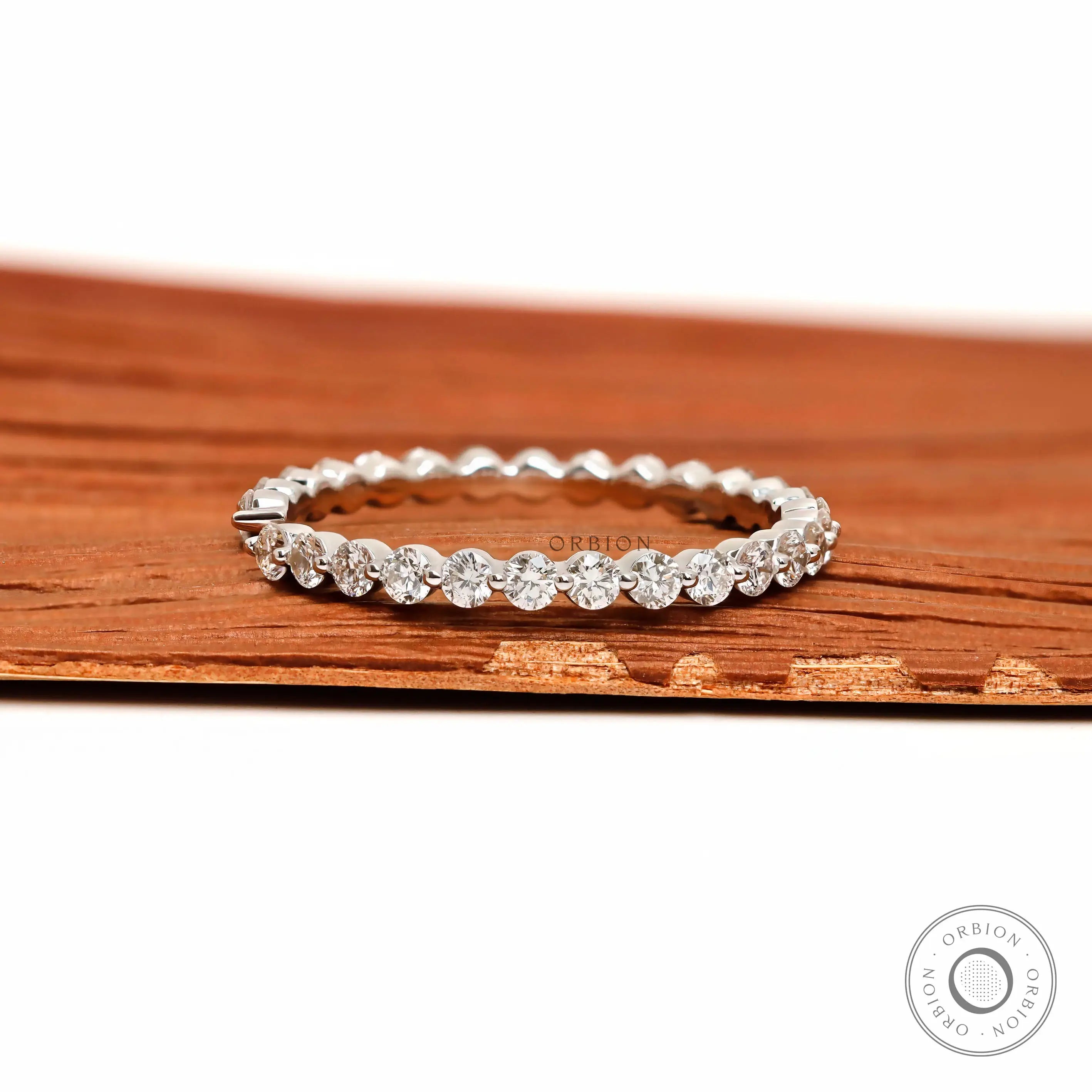 Round brilliant moissanite open cuff ring
