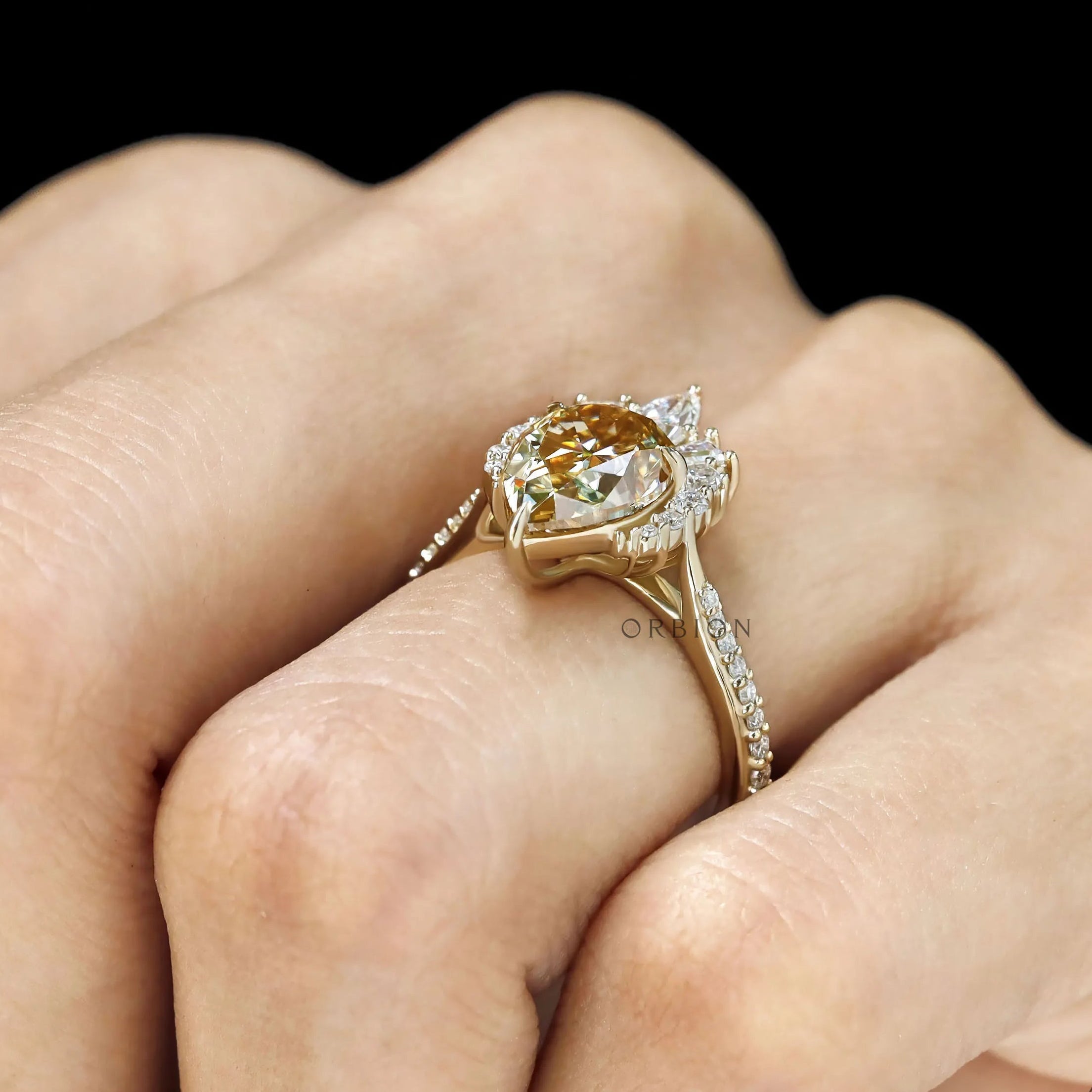 Customizable Pear Moissanite Ring with Lab Diamonds as Side Stones
