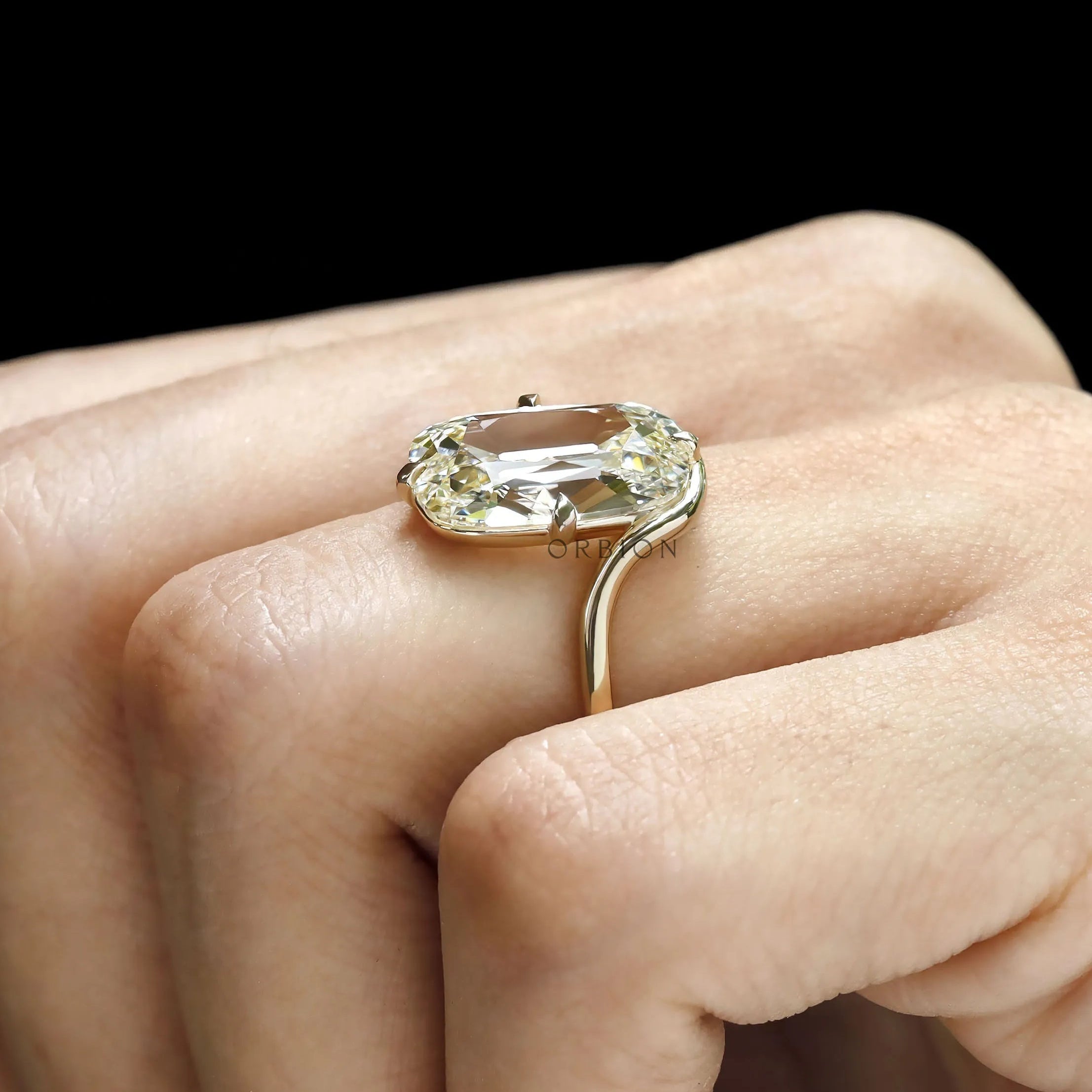 Compass Setting Lab Diamond Ring with Elongated Cushion Cut in Gold