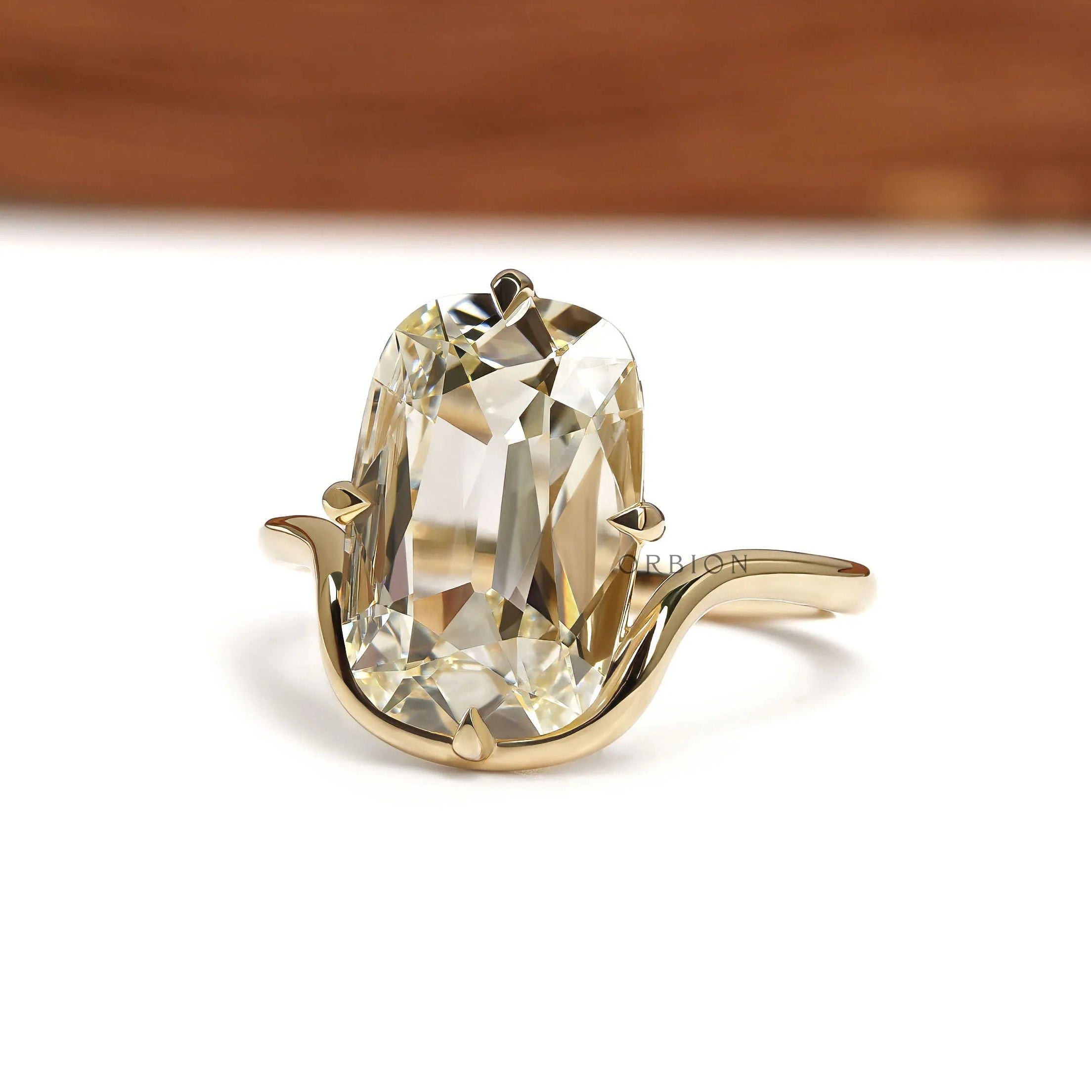 Elongated Cushion Lab Diamond Ring with Unique Compass Setting