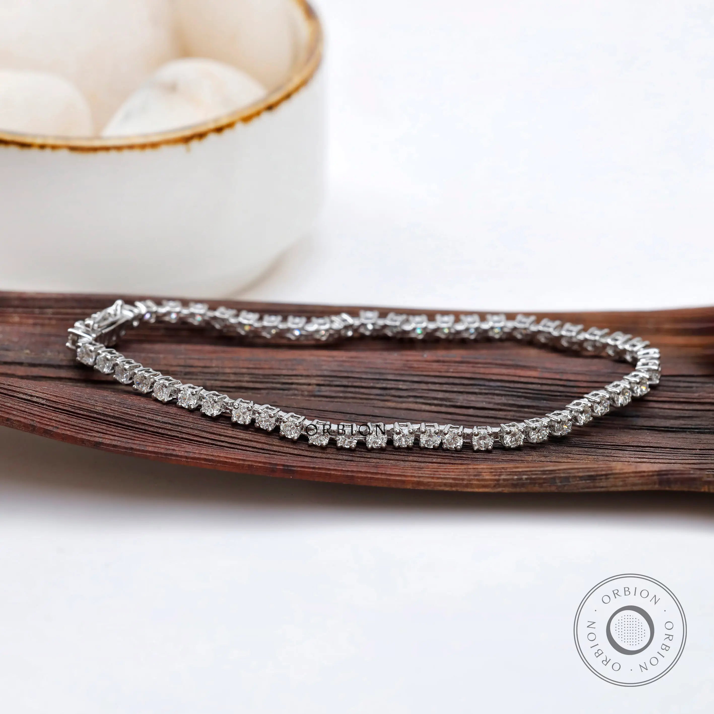 Women’s moissanite tennis bracelet with brilliant round stones