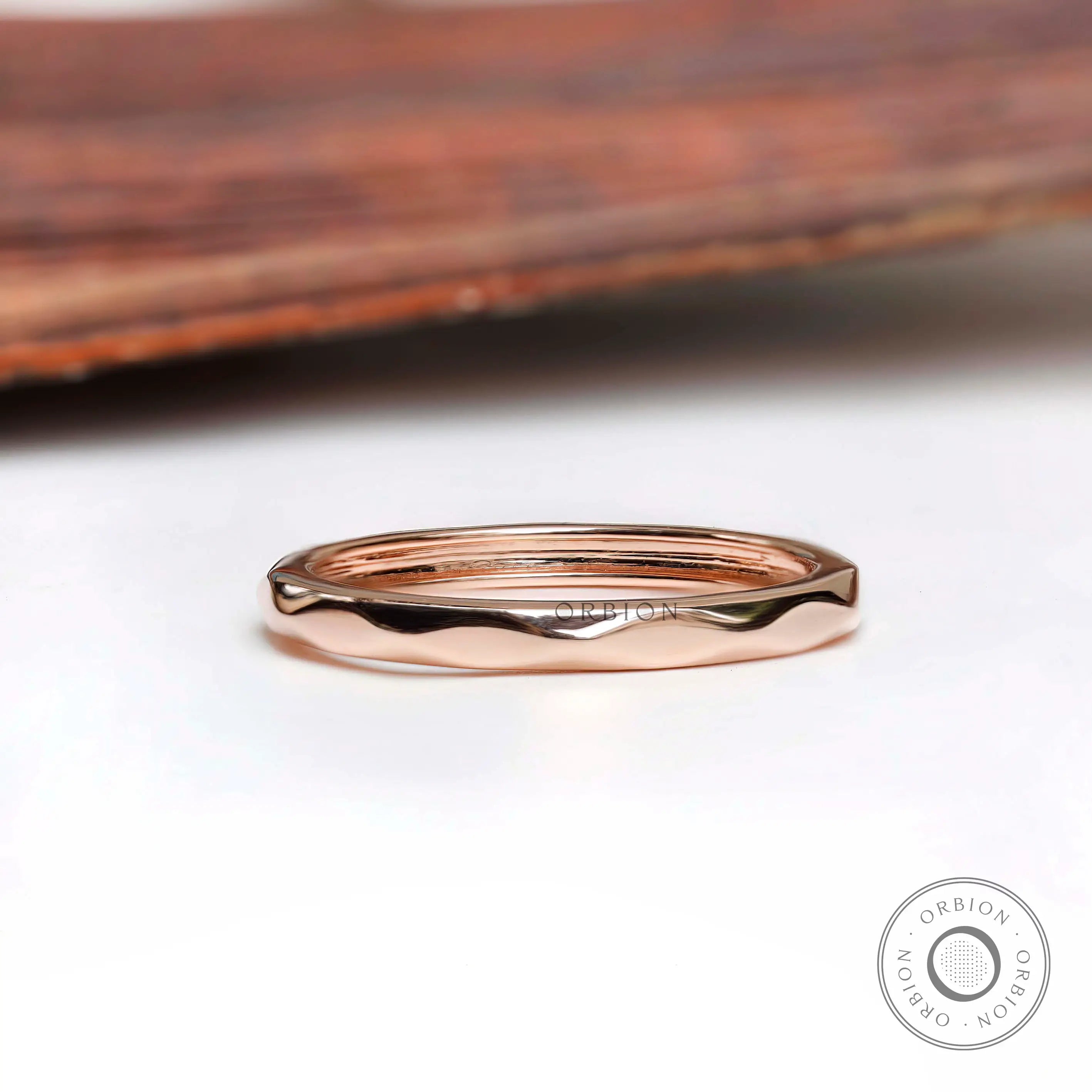 Front view hammered plain 10K rose gold band