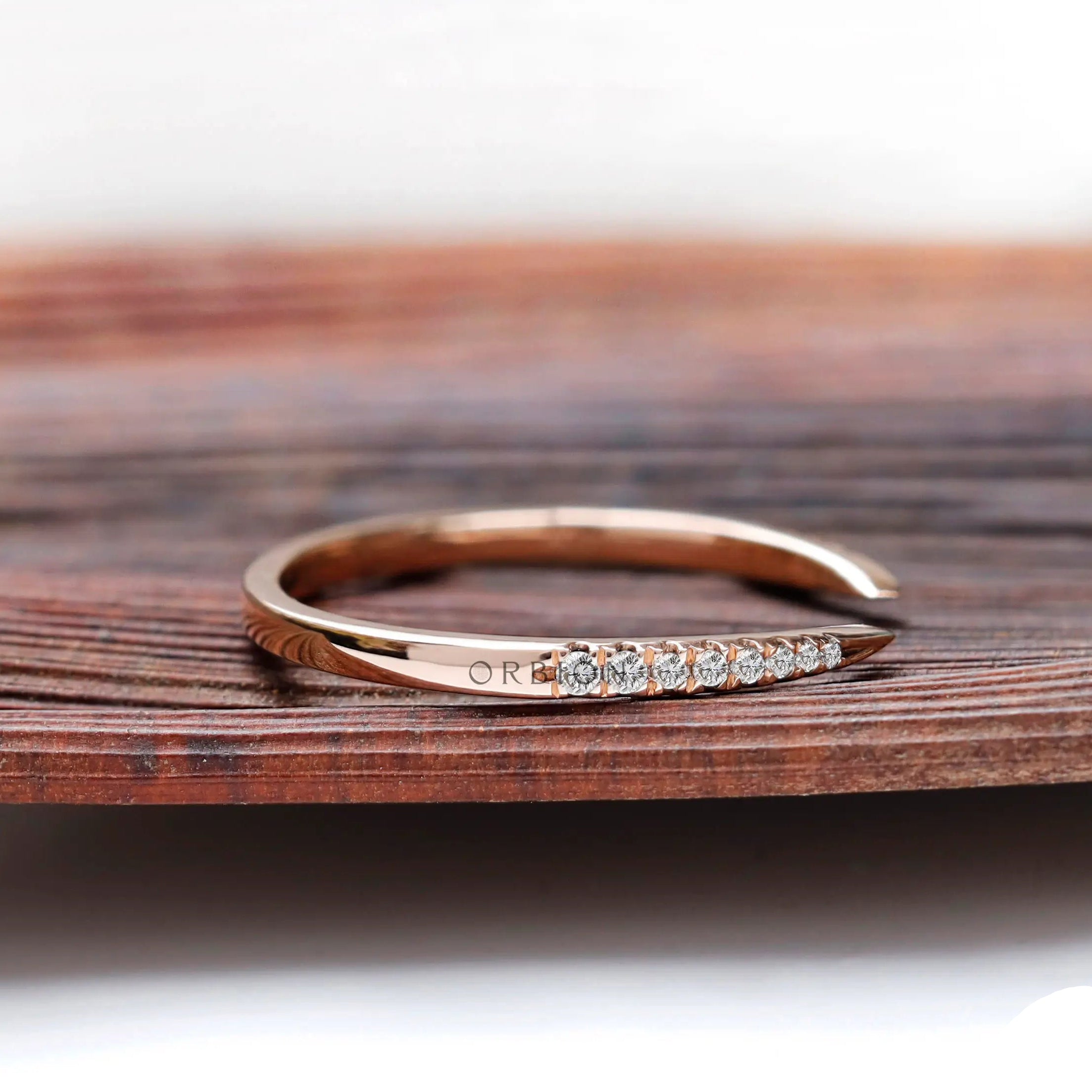 Minimalist open band ring with lab grown diamonds