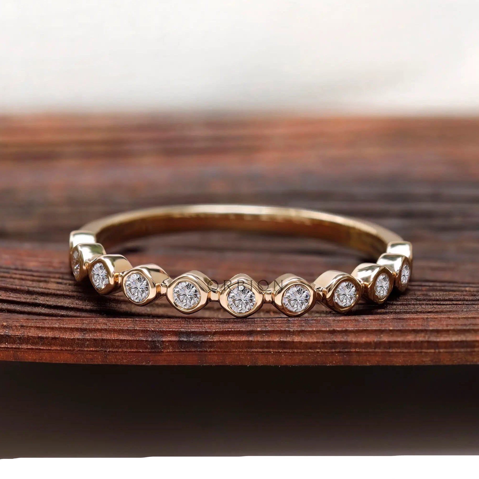 Bubble Wedding Band in Yellow Gold Front View