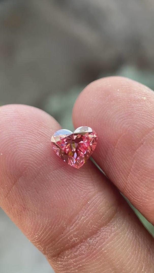 Vivid pink heart cut lab diamond 1.50 ct with brilliant sparkle