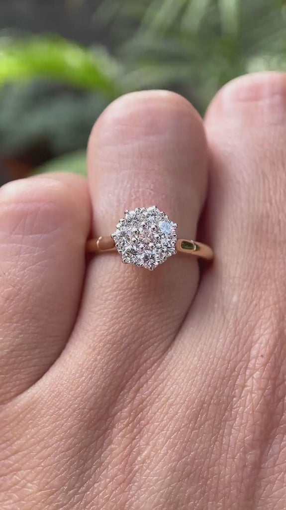 Video showcasing round lab grown diamond cluster ring in 18K yellow gold with multi-stone sparkle