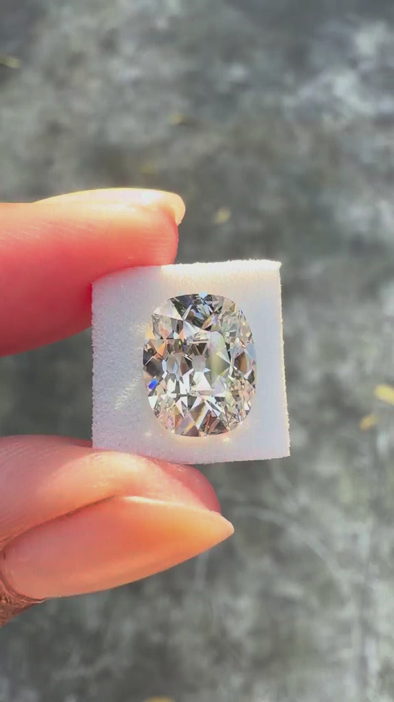 Vintage cut elongated cushion lab grown diamond loose