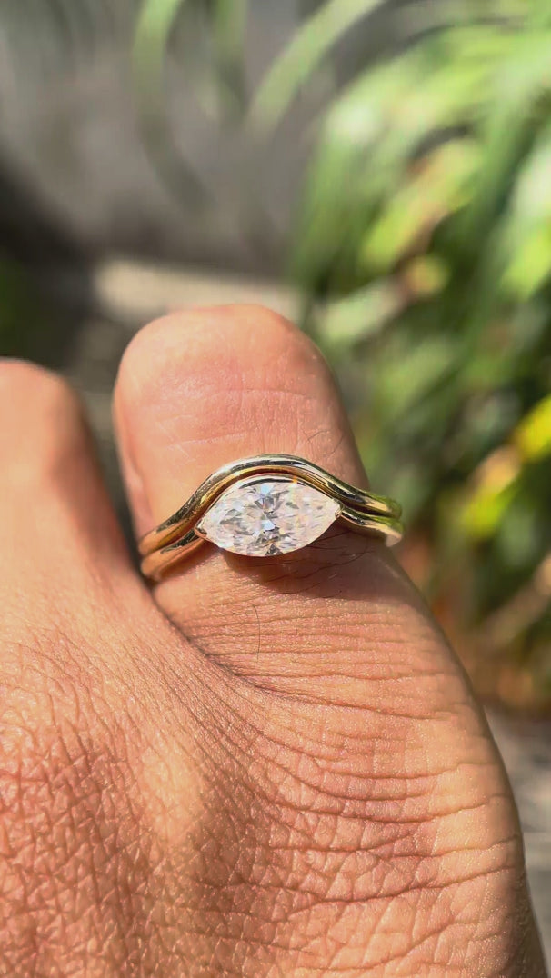 Wave design solitaire engagement ring set video