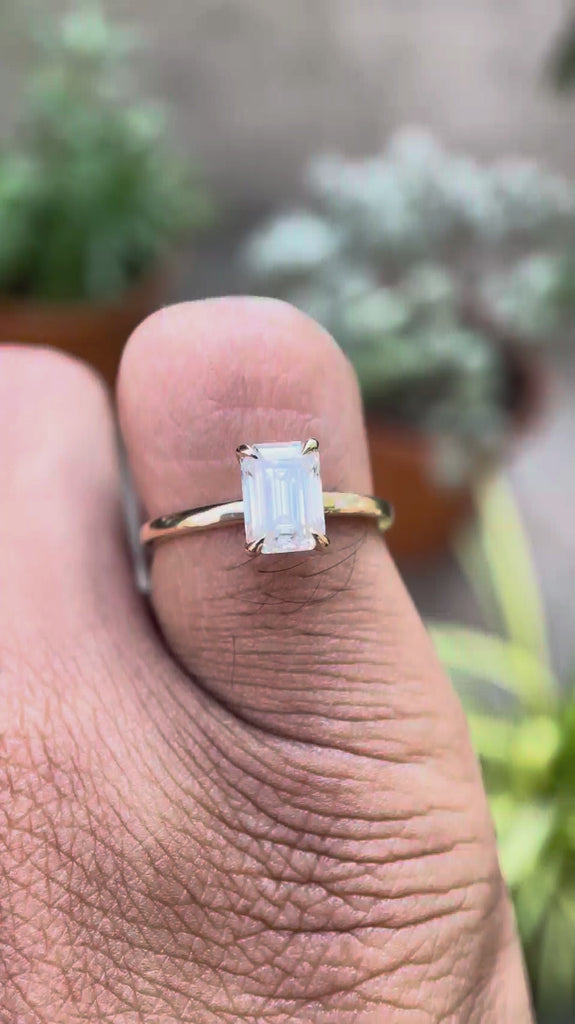 Elegant emerald shape solitaire ring fine jewelry