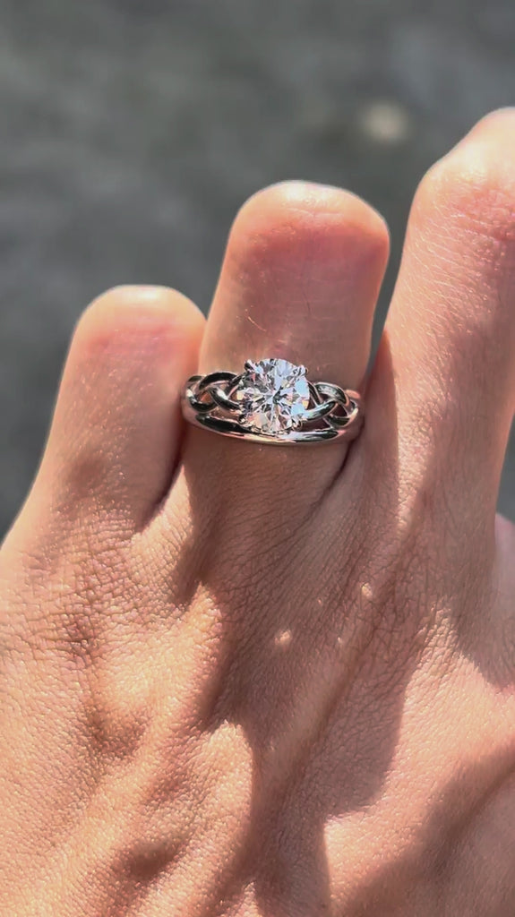 Custom toi et moi engagement ring featuring round lab diamond or moissanite stones with 14k gold braided band