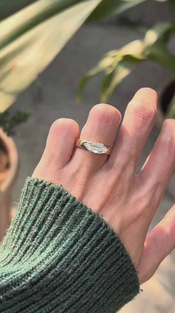 Yellow Gold Ring With Diamond