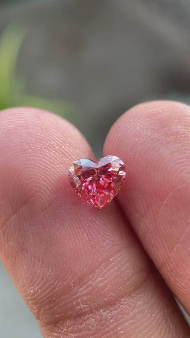 Vivid pink heart shaped lab diamond 1.10 ct loose stone